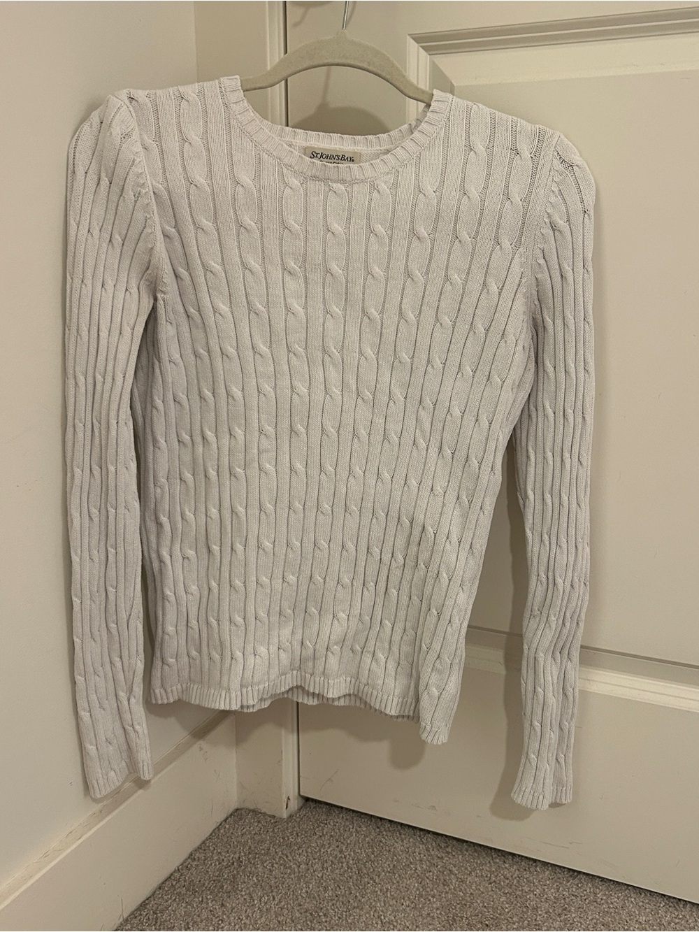 St. John's Bay White Cable Knit Crew Sweater